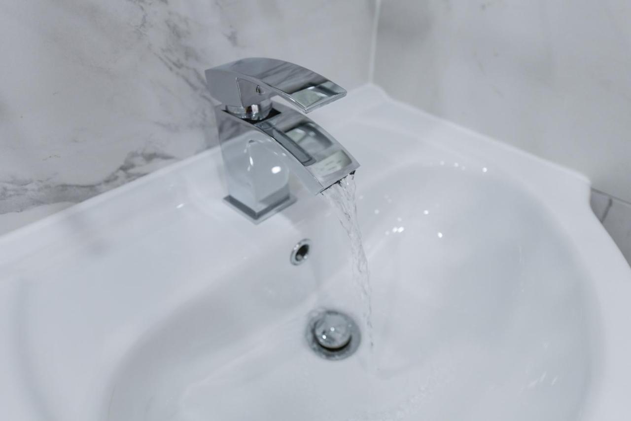 Adbolton House Apartments - Sleek, Stylish, Brand New & Low Carbon Nottingham Eksteriør billede