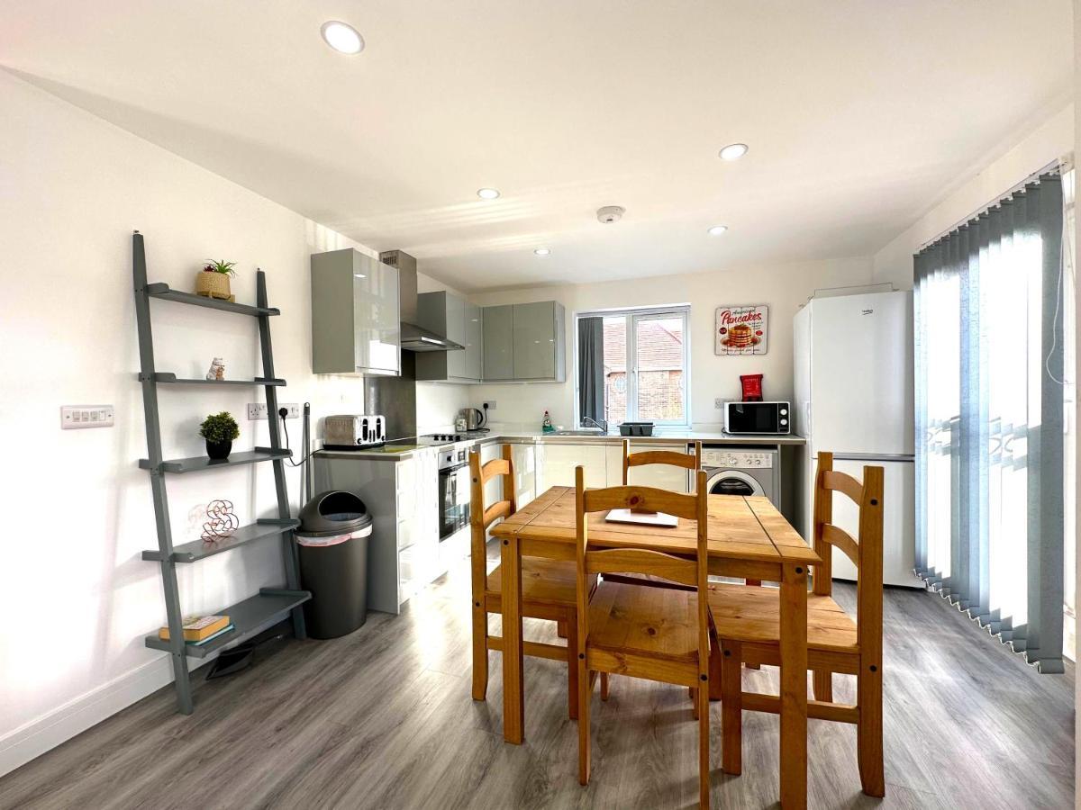 Adbolton House Apartments - Sleek, Stylish, Brand New & Low Carbon Nottingham Eksteriør billede